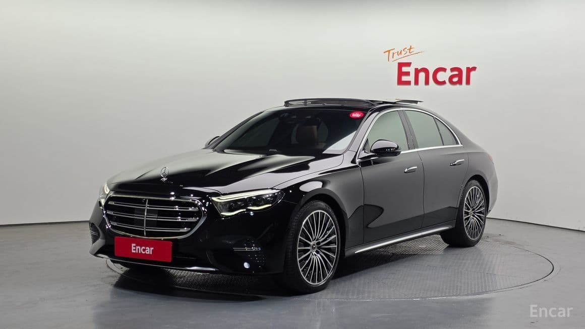 Mercedes-Benz E-Class W214